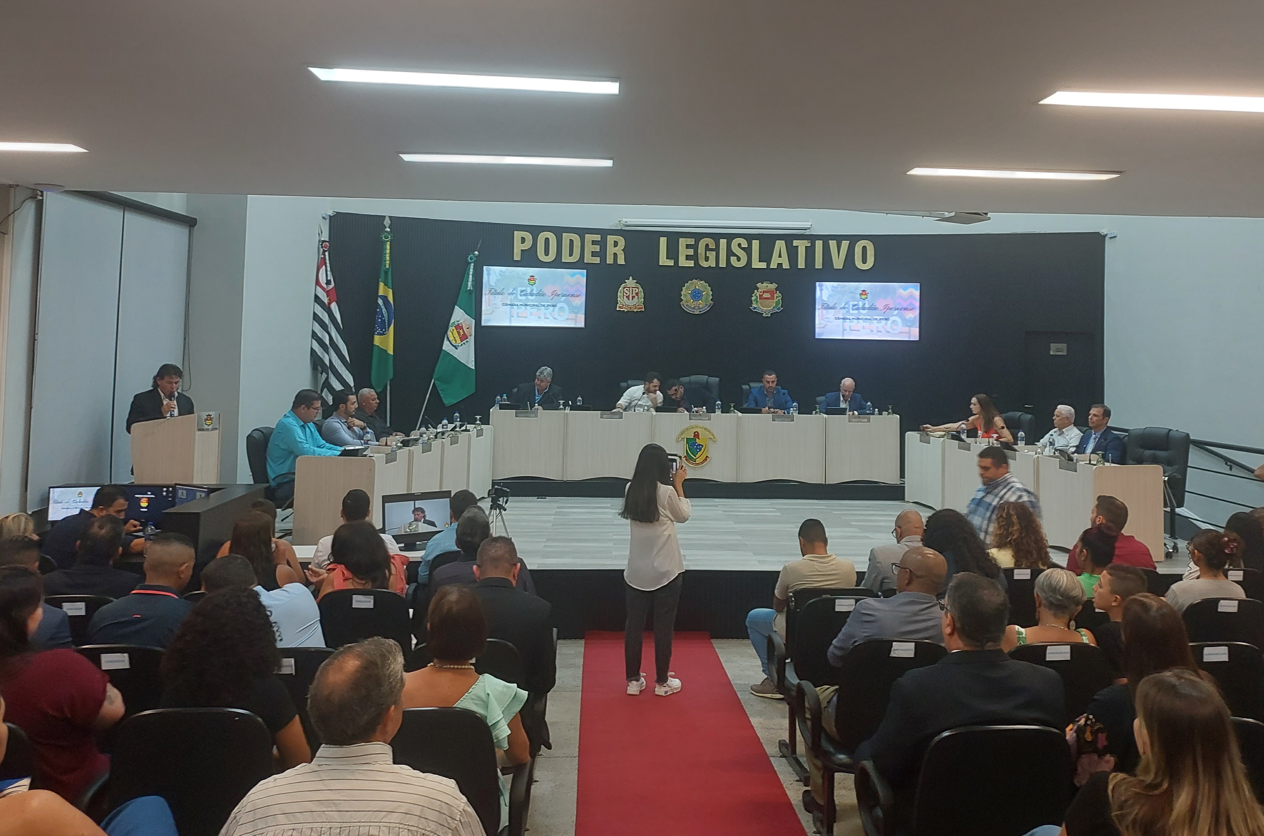 Imagem da Notícia